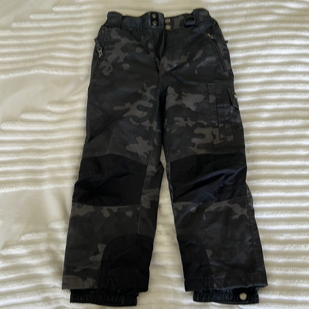 Camo Snow pants